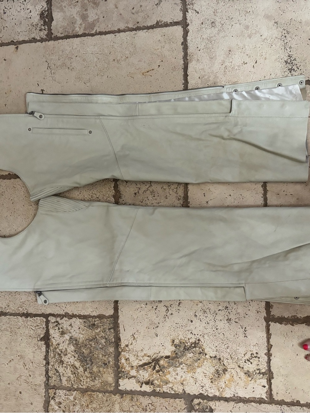 RARE Harley-Davidson Cream Leather Jacket & matching Chaps w/ Embroidered Eagle - Picture 10 of 10